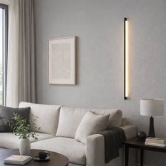 Aplique Lineal de Pared Minimalista Negro de Metal para Salón