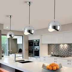 Luces LED en cocinas colgante de diseño semiesférico color negro