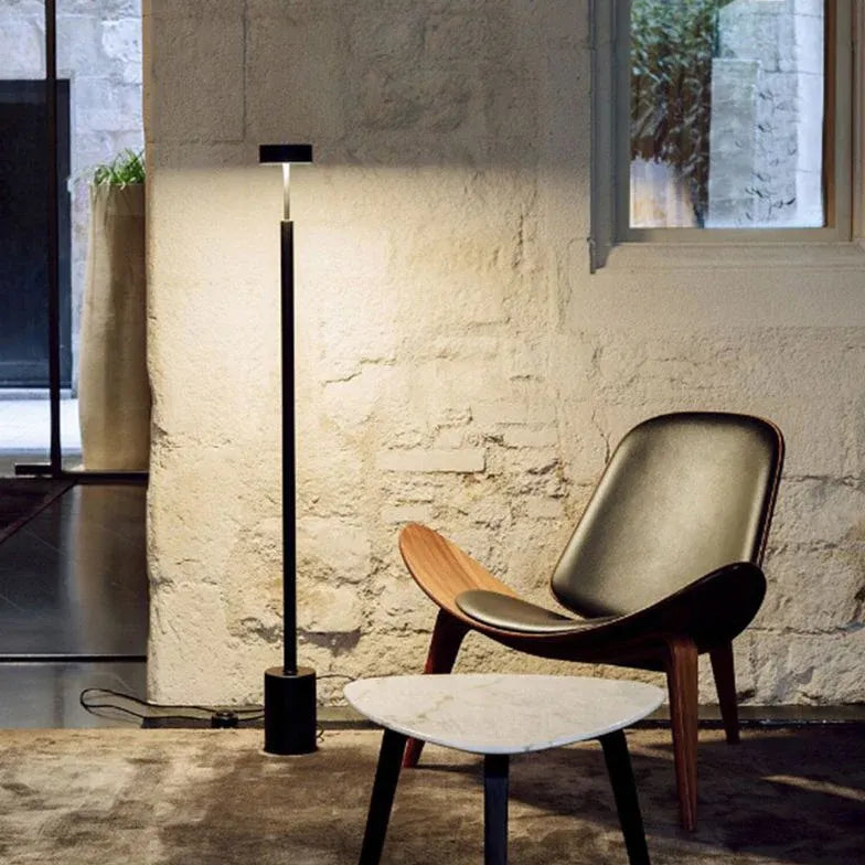 Slim Round Black Minimalist Floor Lamp