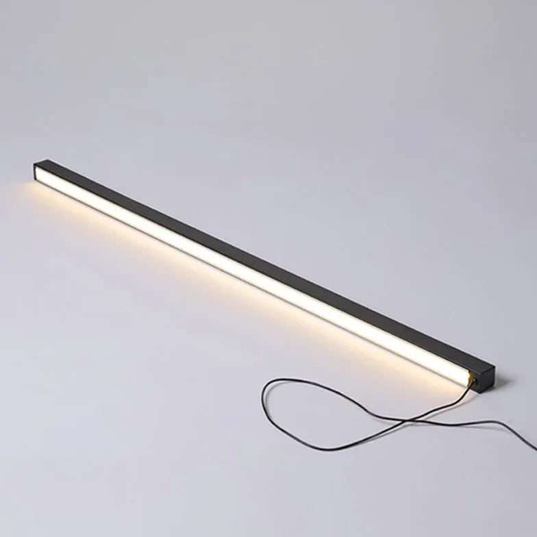 Lámpara de pie LED lineal rectangular negra 