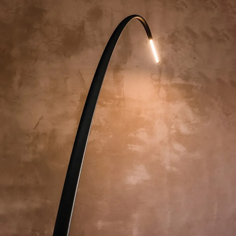 Linear Adjustable Black Floor Standing Lamp