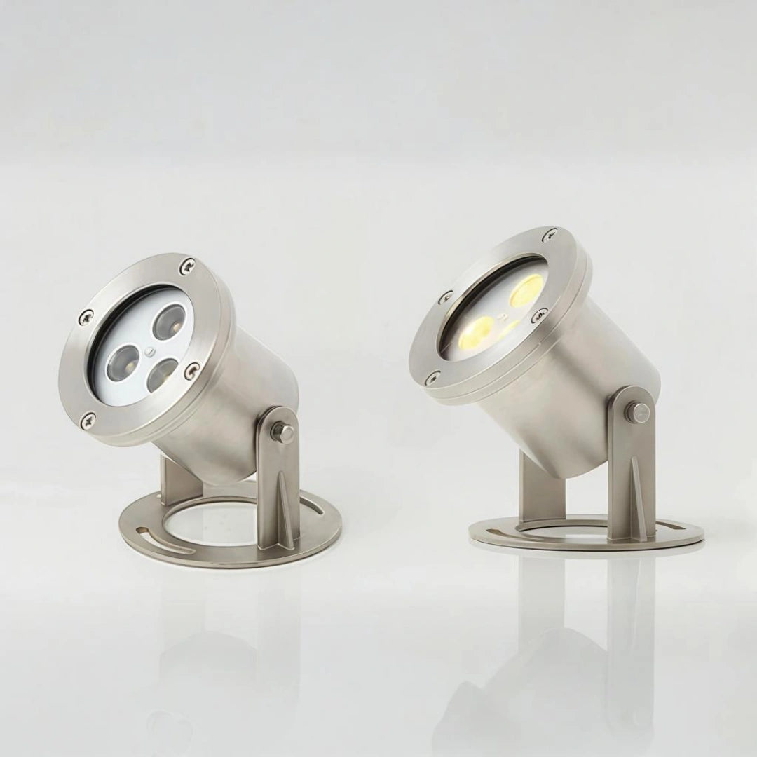 Foco para piscina LED orientable IP68 estilo industrial acabado cromo