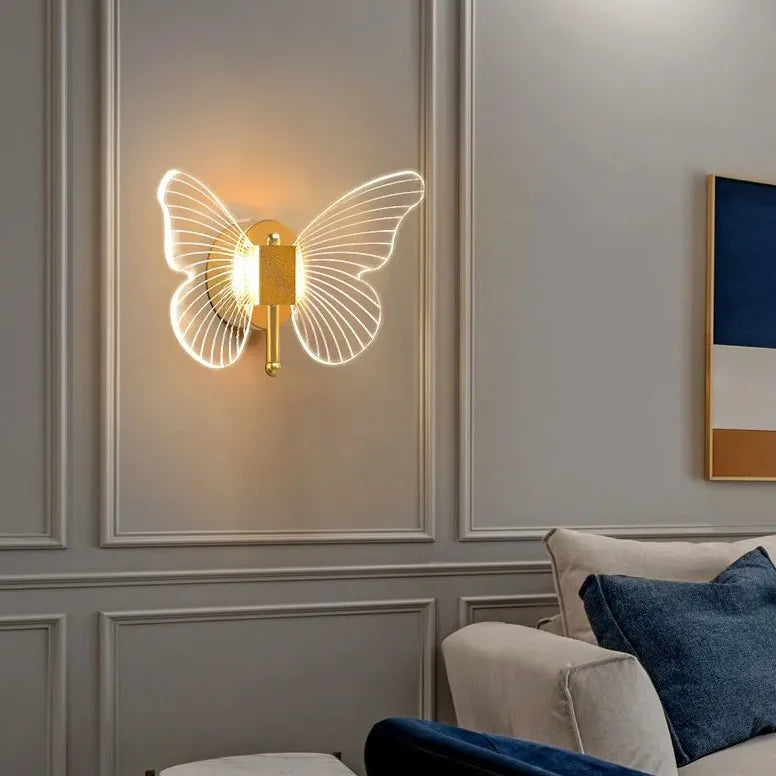 Aplique de pared mariposa LED moderno dorado