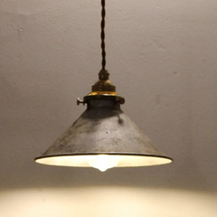 Lámpara Colgante Industrial Vintage de Hierro Regulable en Altura para Comedor