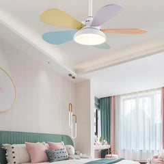 Ventiladores de techo con luz DC para habitación infantil