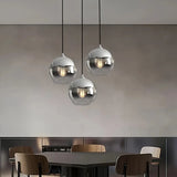 Lámpara colgante de vidrio degradado tipo globo LED para comedor