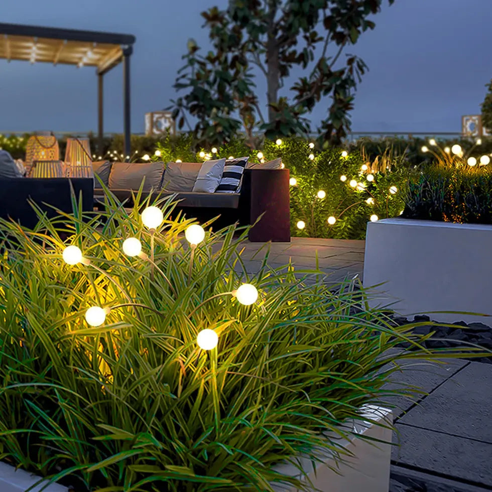 Decorar arboles de jardin con luces para exteriores solares