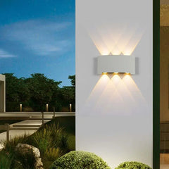 Aplique exterior moderno diseño LED doble cabeza para exteriores