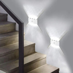 Foco de Pared Exterior con Sensor y Doble Iluminación