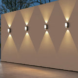 Iluminación de pared exterior LED blanca 