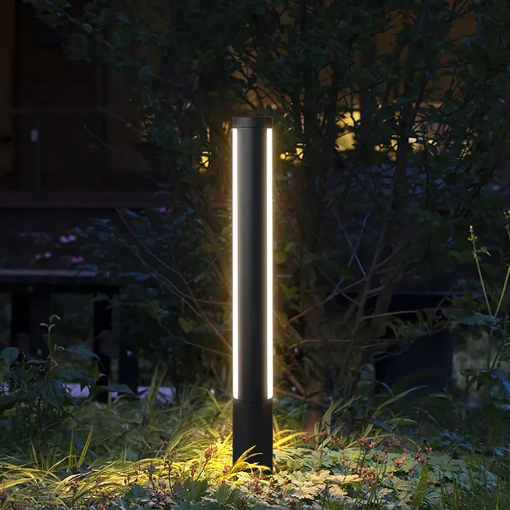 Postes de luz exterior para jardines con LED