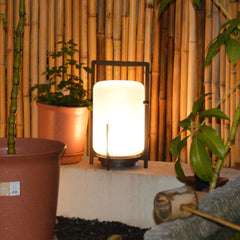 Lámpara de Pie LED Solar Estilo Farol para Exterior