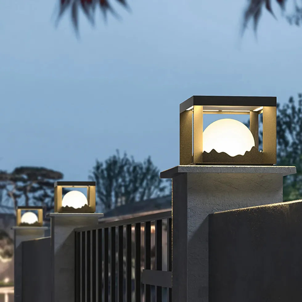 Mountain Design Landscape Outdoor Pillar Lights