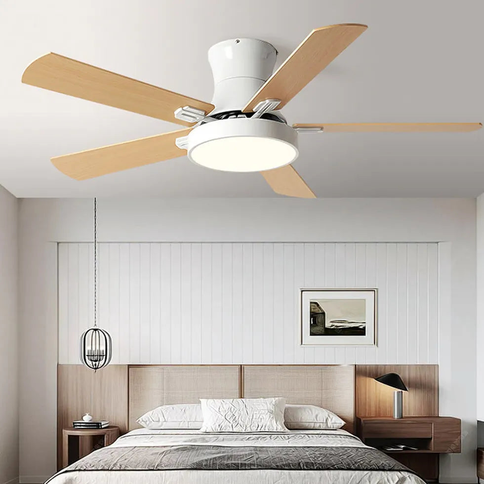 Five-Blade Minimalist Ceiling Fan with Light